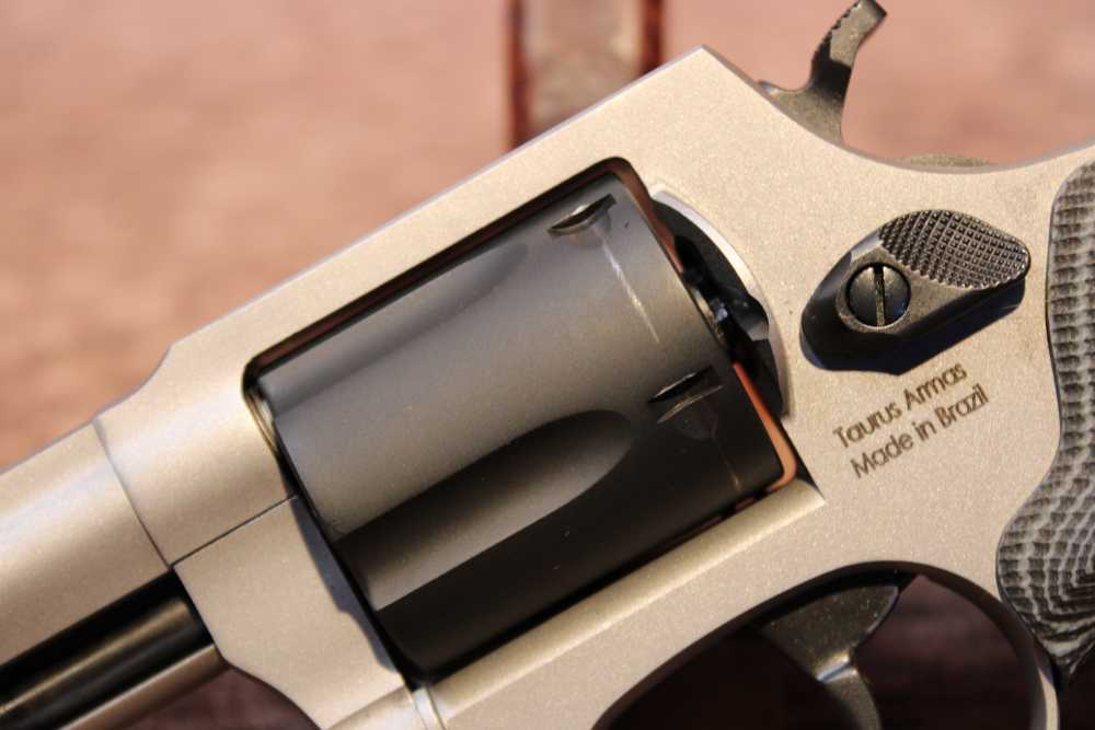 Taurus 605 .357 Mag 3" bbl Tritium Sight w/ Box-img-2