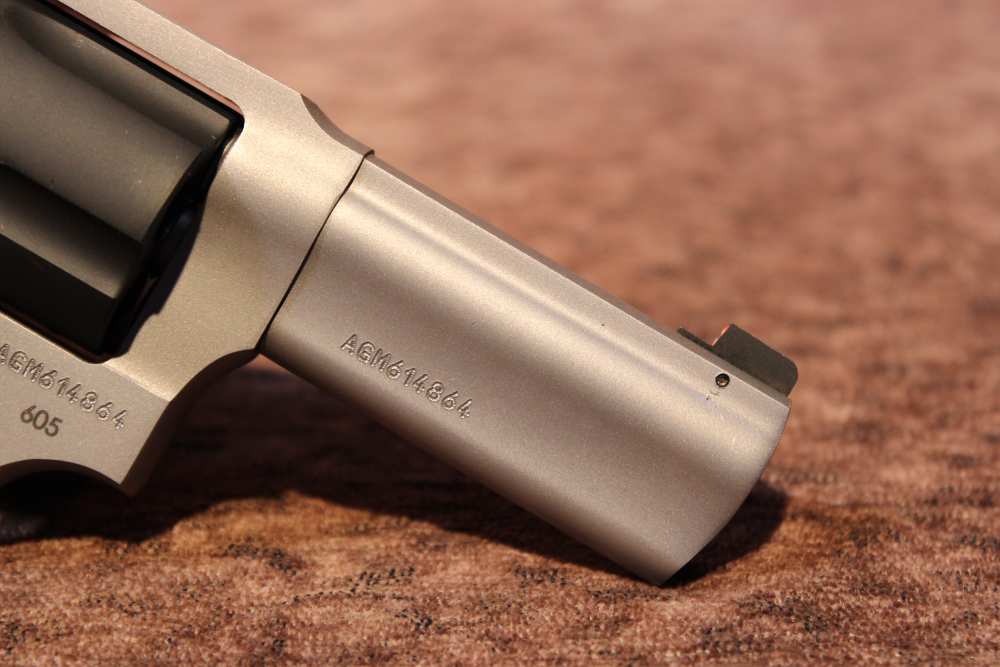 Taurus 605 .357 Mag 3" bbl Tritium Sight w/ Box-img-11