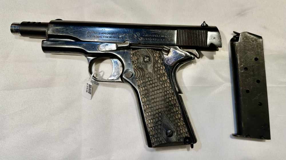 Colt government 1911 made in 1918-img-14