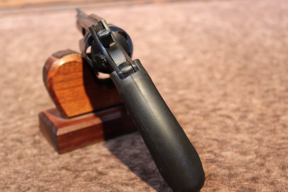Charter Arms Bulldog Pug .44 spl 2.5" bbl Blued 5-Shot-img-10