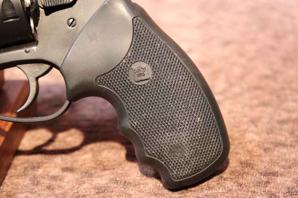 Charter Arms Bulldog Pug .44 spl 2.5" bbl Blued 5-Shot-img-4
