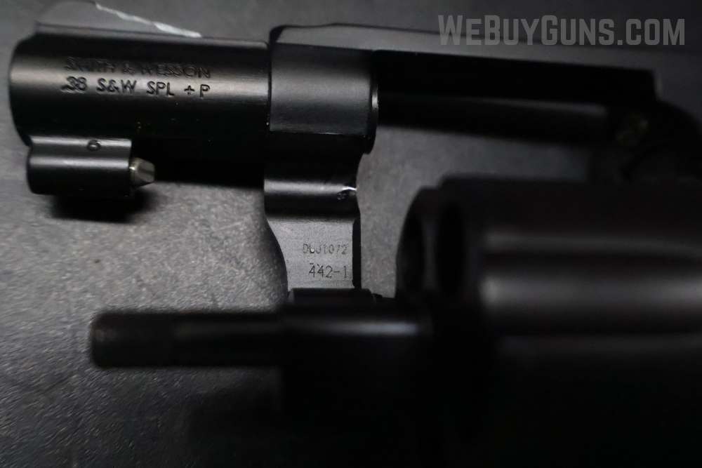 Smith and Wesson 442-1 Airweight Revolver .38 Special +P-img-20