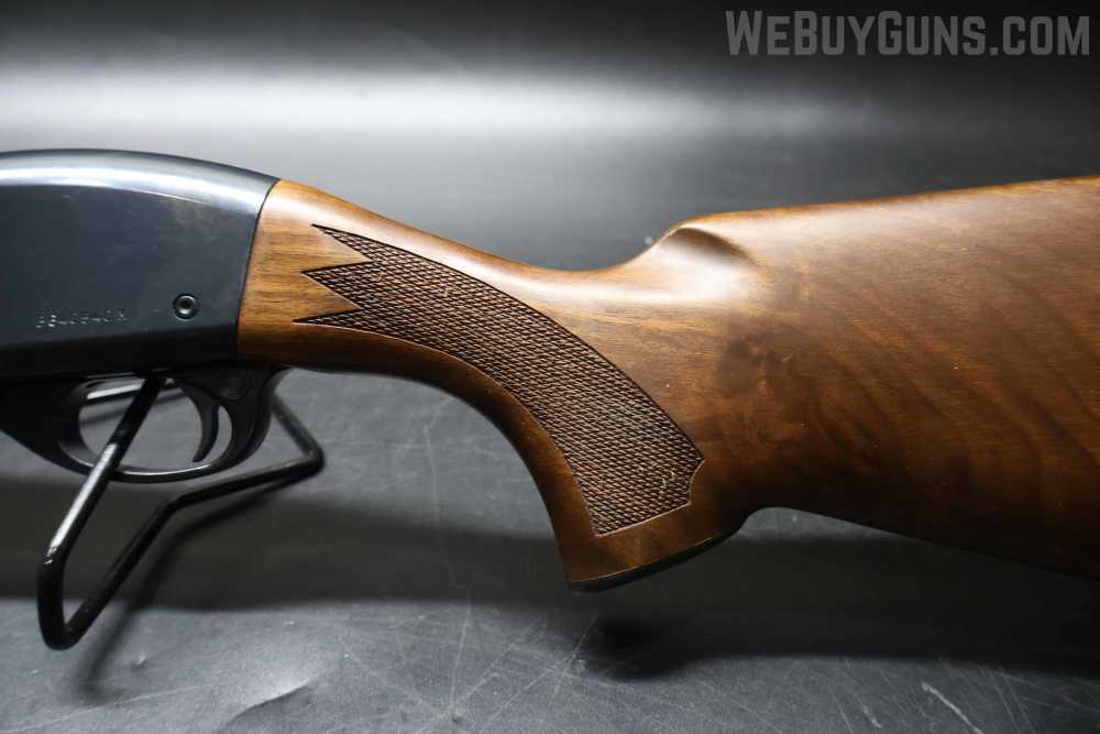 Remington 870 Magnum Pump Action Shotgun 12 Gauge-img-14