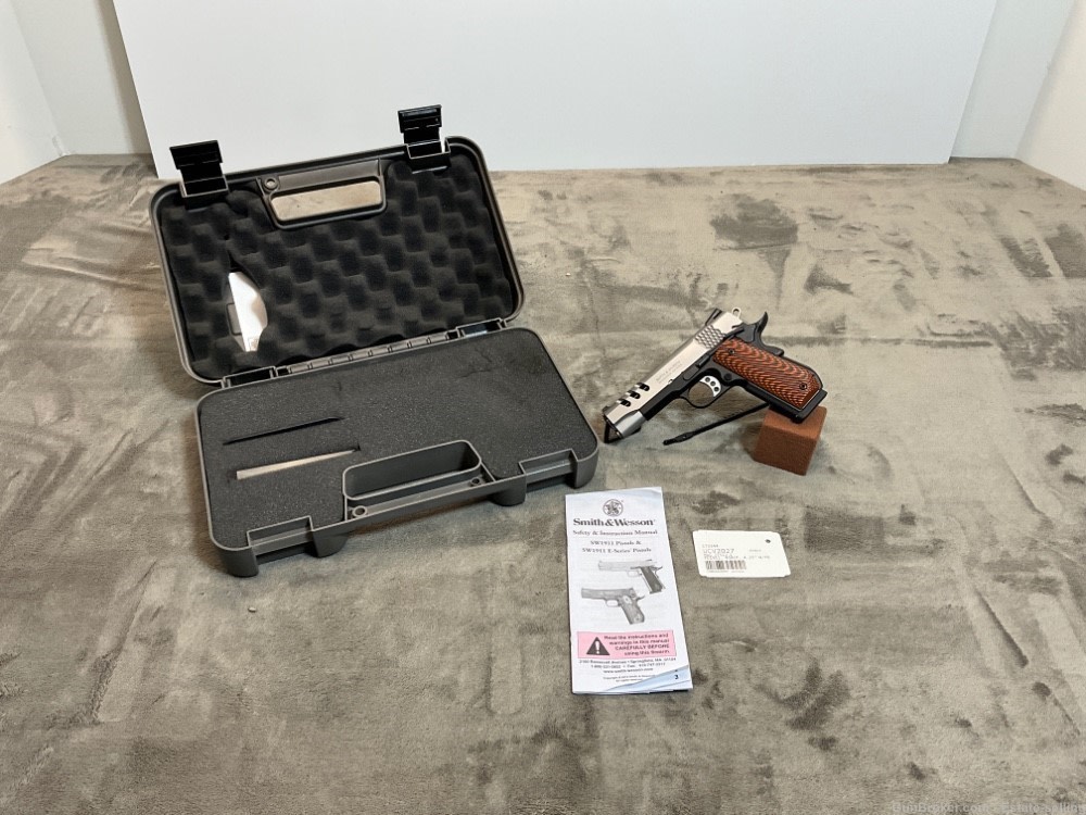 Smith & Wesson 1911 “Performance Center”.45ACP -img-9
