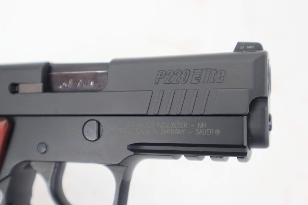 Rare Very Nice  Sig Sauer P220 Elite Carry .45 ACP Pistol W/ Box 3.9" BBL -img-19