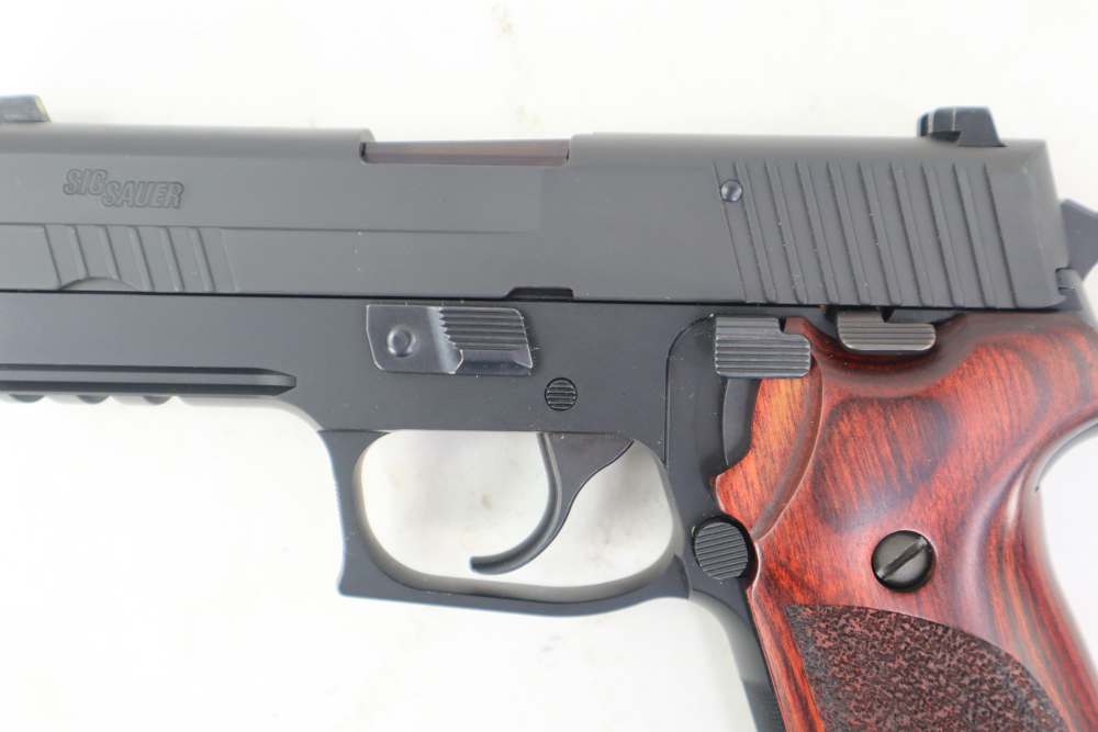 Rare Very Nice  Sig Sauer P220 Elite Carry .45 ACP Pistol W/ Box 3.9" BBL -img-11