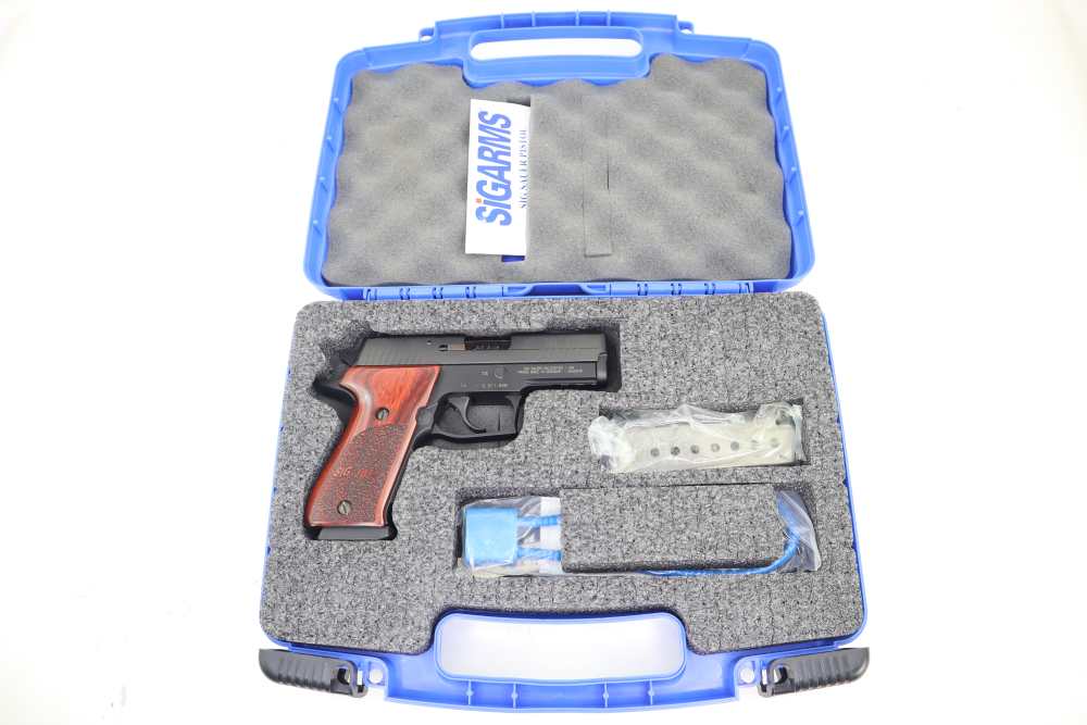 Rare Very Nice  Sig Sauer P220 Elite Carry .45 ACP Pistol W/ Box 3.9" BBL -img-5