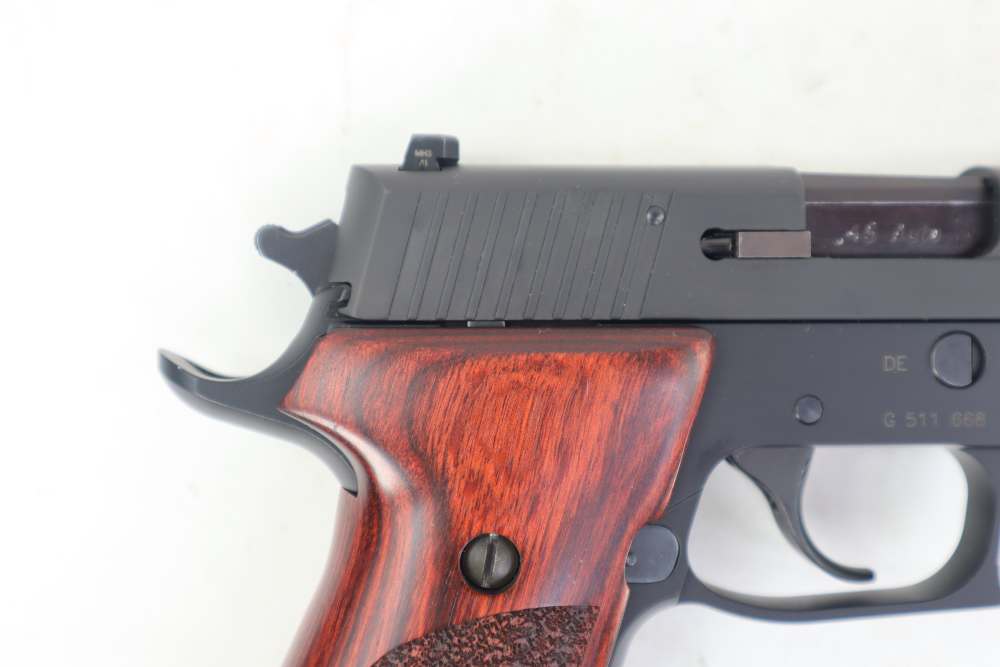 Rare Very Nice  Sig Sauer P220 Elite Carry .45 ACP Pistol W/ Box 3.9" BBL -img-16