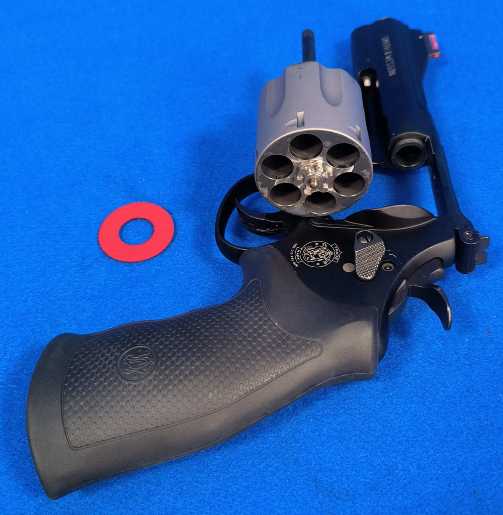 Smith & Wesson 329PD 44 Mag-img-12