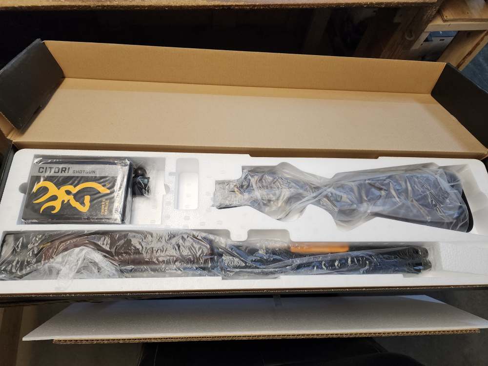 PICS! NEW BROWNING CITORI GRAN LIGHTNING 12 GA 28" ENGRAVED GAUGE O/U 28-img-2
