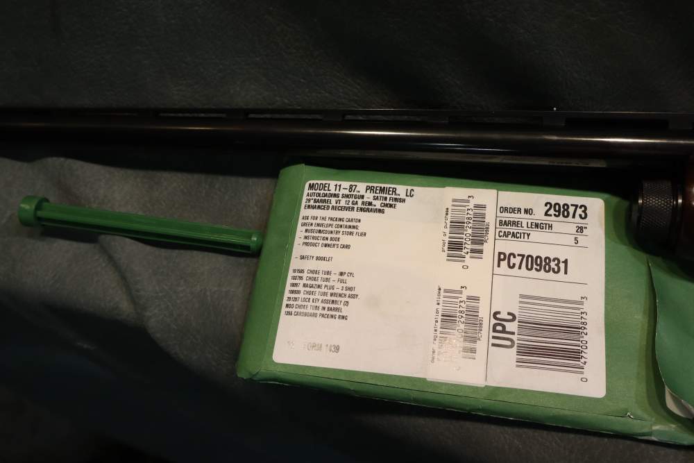 Remington 11-87 Premier 12ga 3" Light Contour, Embellished-img-4
