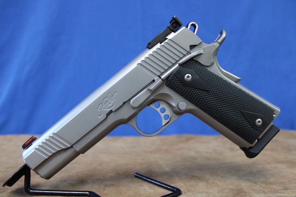 Kimber Stainless Target II Semi-Automatic Pistol (02826)-img-1