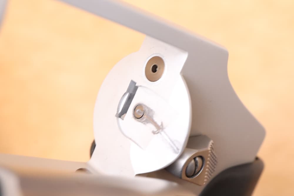 Smith & Wesson S&W 642-1 Airweight .38SPL 1.9" Stainless Revolver w/ Laser-img-21