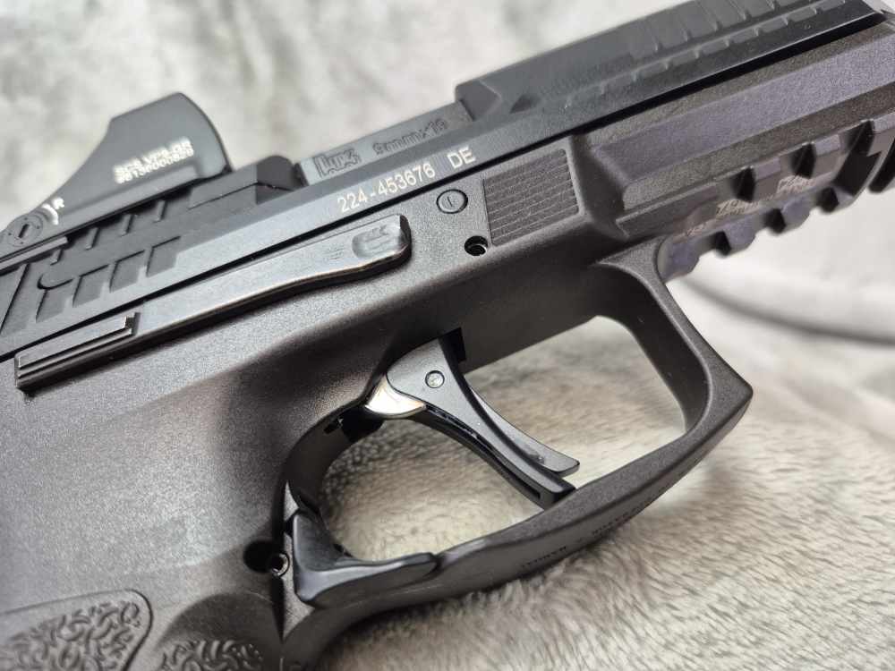 HK VP9X A1 9mm Pistol 4.09" 20rd with Holosun - EXCELLENT! -img-11