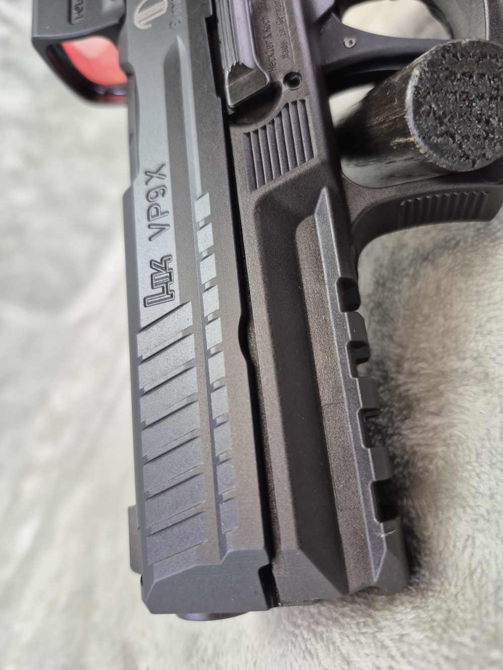 HK VP9X A1 9mm Pistol 4.09" 20rd with Holosun - EXCELLENT! -img-8