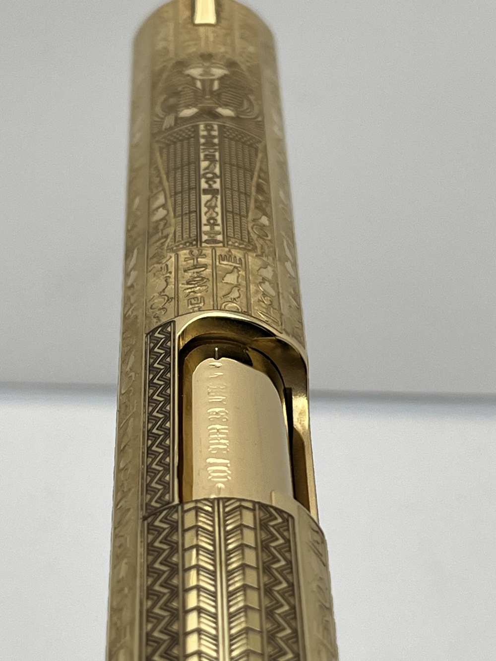 WOW FACTOR NIB 24k gold Colt super 38 Anubis themed -img-22