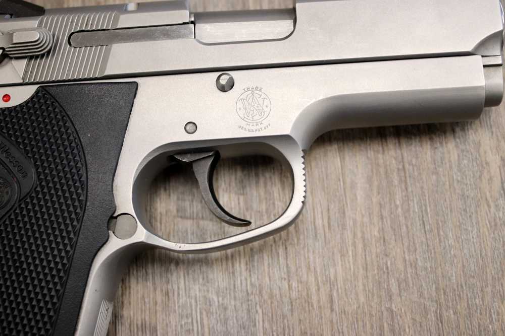 SMITH & WESSON 4516-2 .45 ACP -img-10