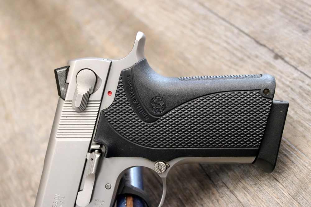 SMITH & WESSON 4516-2 .45 ACP -img-1
