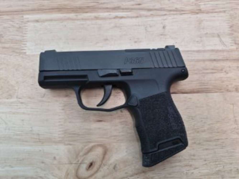 NEW IN BOX  SIG P365 9mm, two 10-round magazines-img-2