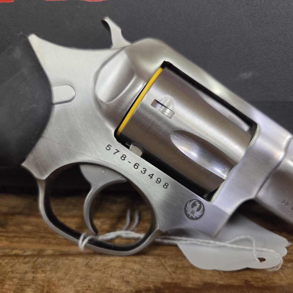 Ruger SP101 .38 Spcl 2.25" BBL SS 5-Shot DA Revolver-img-2