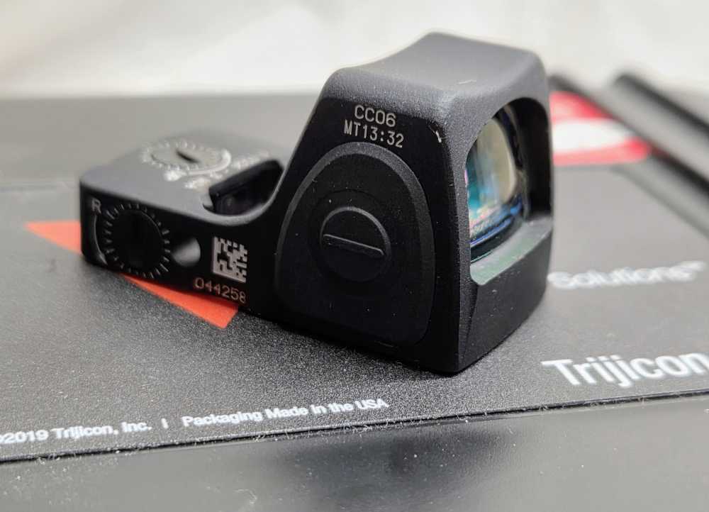 Trijicon 3100001 RMRcc Matte Black 1 x 0.74" x 0.50" 3.25 MOA Red Dot-img-2