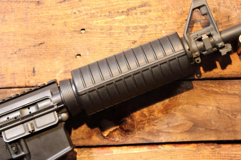 Colt M4 Carbine 5.56mm NATO 16" bbl No Mag-img-5