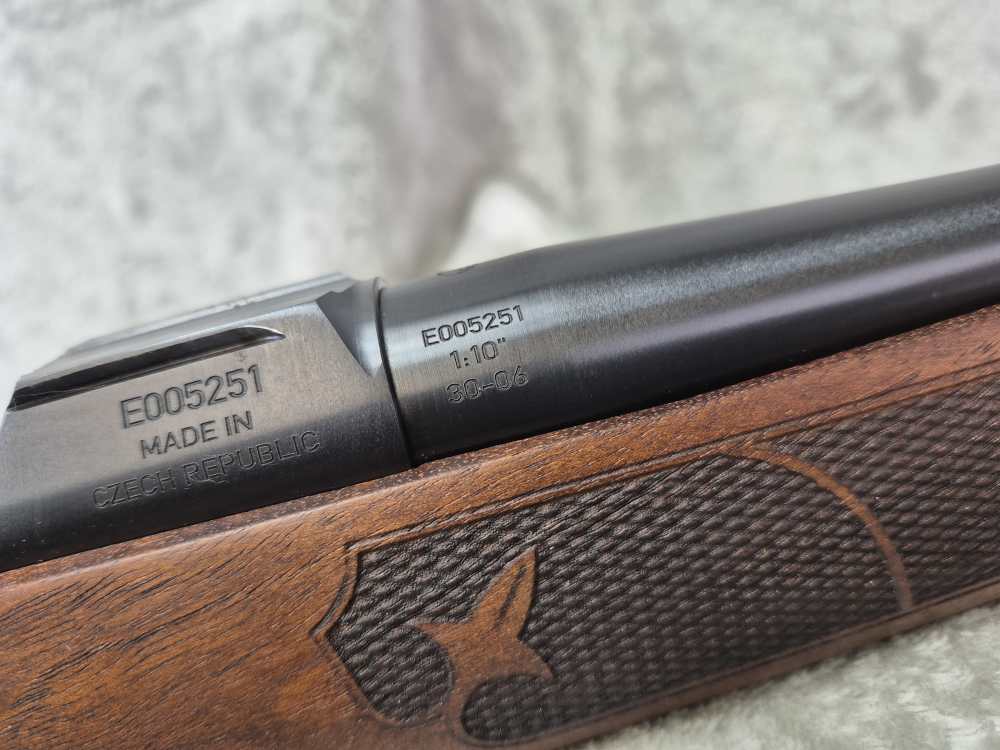 CZ 557 .30-06 Left hand Bolt Action Rifle 24” EXCELLENT! -img-14