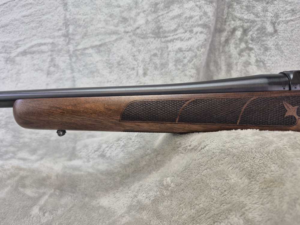 CZ 557 .30-06 Left hand Bolt Action Rifle 24” EXCELLENT! -img-9