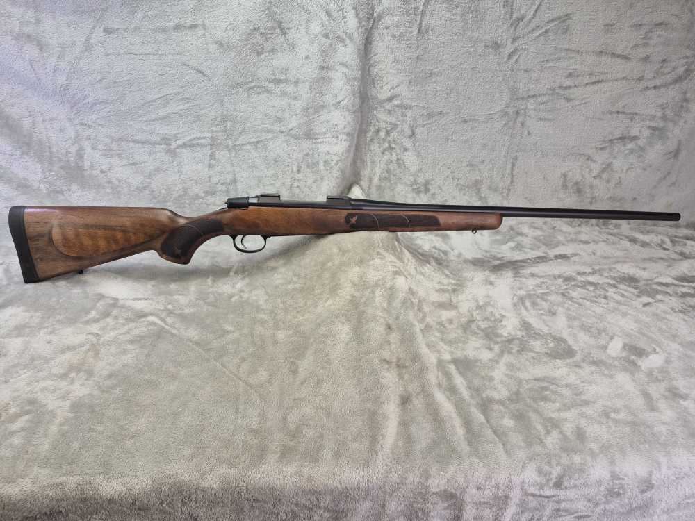 CZ 557 .30-06 Left hand Bolt Action Rifle 24” EXCELLENT! -img-0