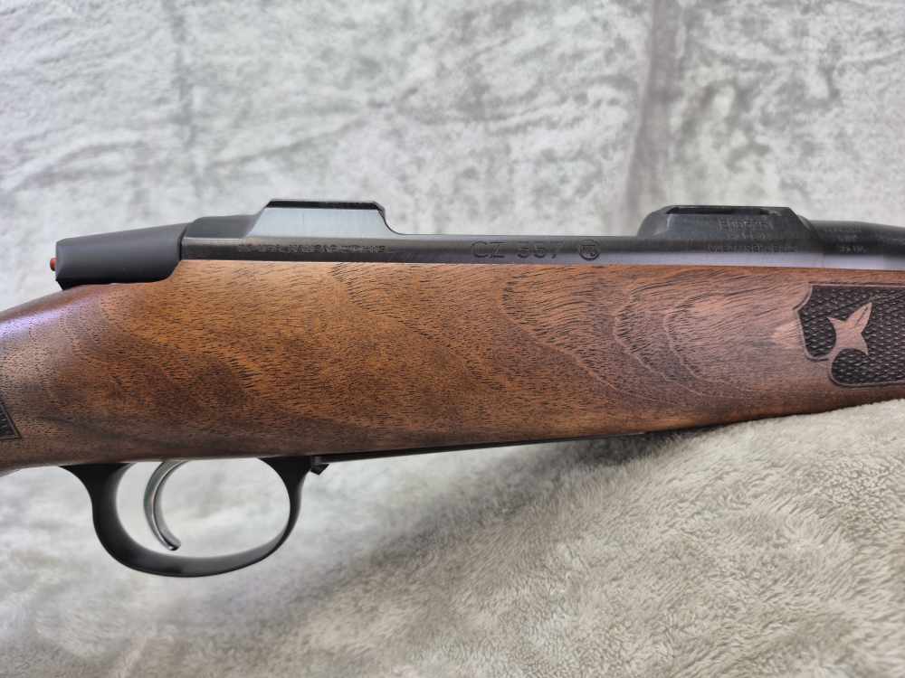 CZ 557 .30-06 Left hand Bolt Action Rifle 24” EXCELLENT! -img-6