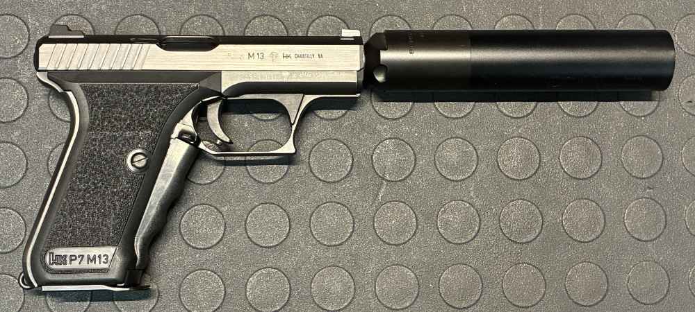HECKLER & KOCH P7 M13 9MM WITH SUPPRESSOR & CUSTOM COMPENSATOR-img-0
