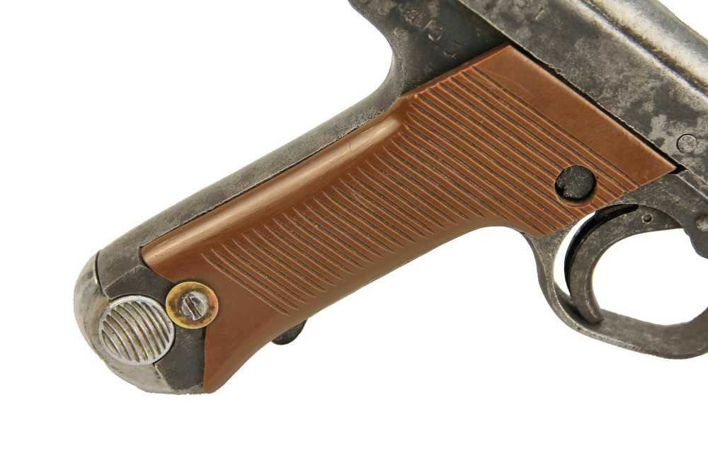Late War, Japanese Nagoya, Type 14 - 8mm Nambu - Larger trigger guard-img-5