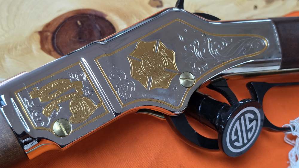 NIB Henry Firefighter Tribute, Model: H004FM, 22LR-img-1