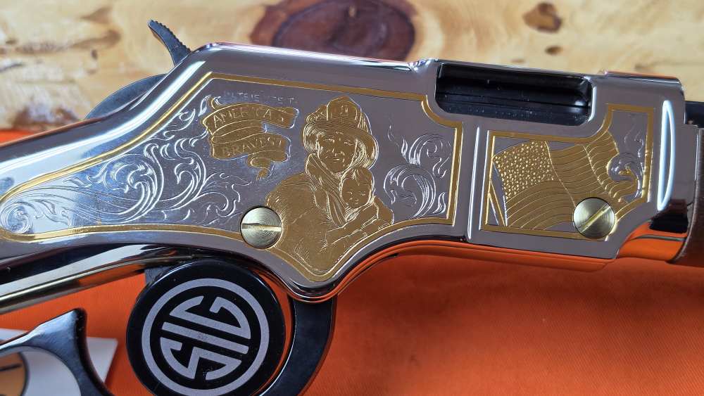 NIB Henry Firefighter Tribute, Model: H004FM, 22LR-img-4