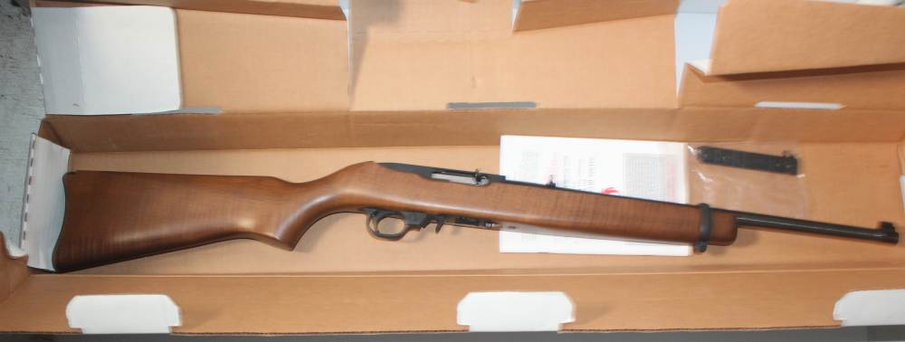 Ruger 10/22 Semi-Auto Carbine Rifle .22LR 18.5" Barrel w/ Mag in Box NICE  -img-4