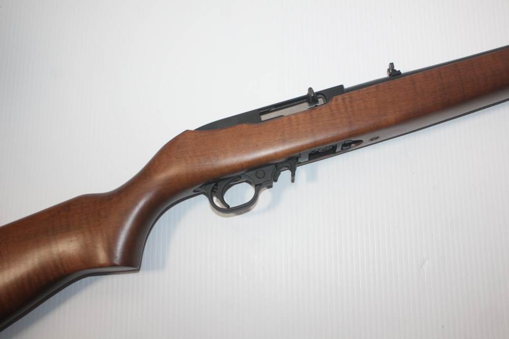Ruger 10/22 Semi-Auto Carbine Rifle .22LR 18.5" Barrel w/ Mag in Box NICE  -img-17