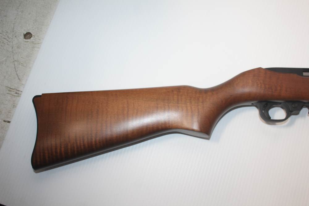 Ruger 10/22 Semi-Auto Carbine Rifle .22LR 18.5" Barrel w/ Mag in Box NICE  -img-16