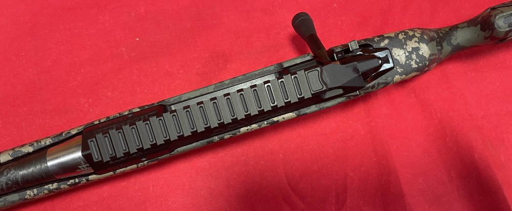 Seekins Precision Havak .300 Win Mag W/ Orig Soft Case! Excellent! No Res!-img-12