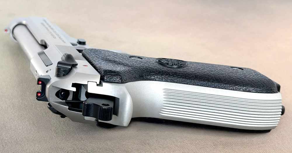 Beretta 92FS INOX 9mm Pistol, JS92F520M Italy, (5) 15rd Mags, LOK Grips-img-15