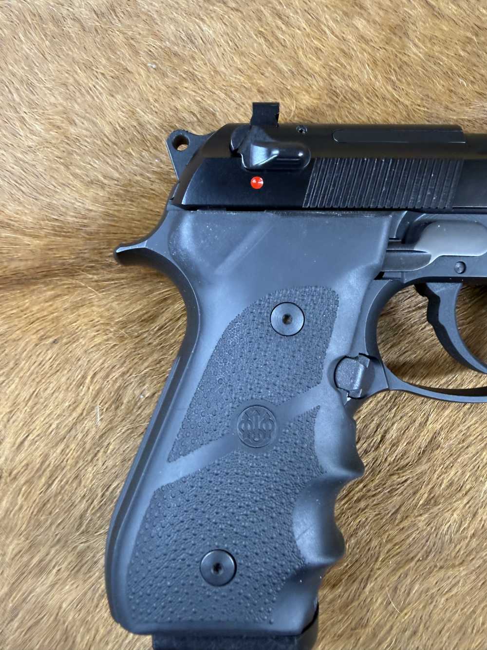 Beretta 92FS Brigadier 9mm Semi Auto Pistol 5" Barrel Box 2 Extra Mags-img-2
