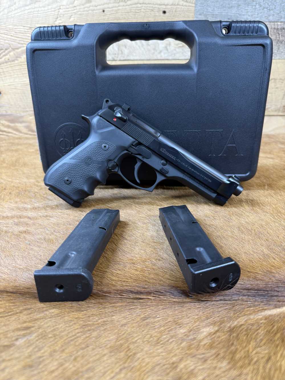 Beretta 92FS Brigadier 9mm Semi Auto Pistol 5" Barrel Box 2 Extra Mags-img-0