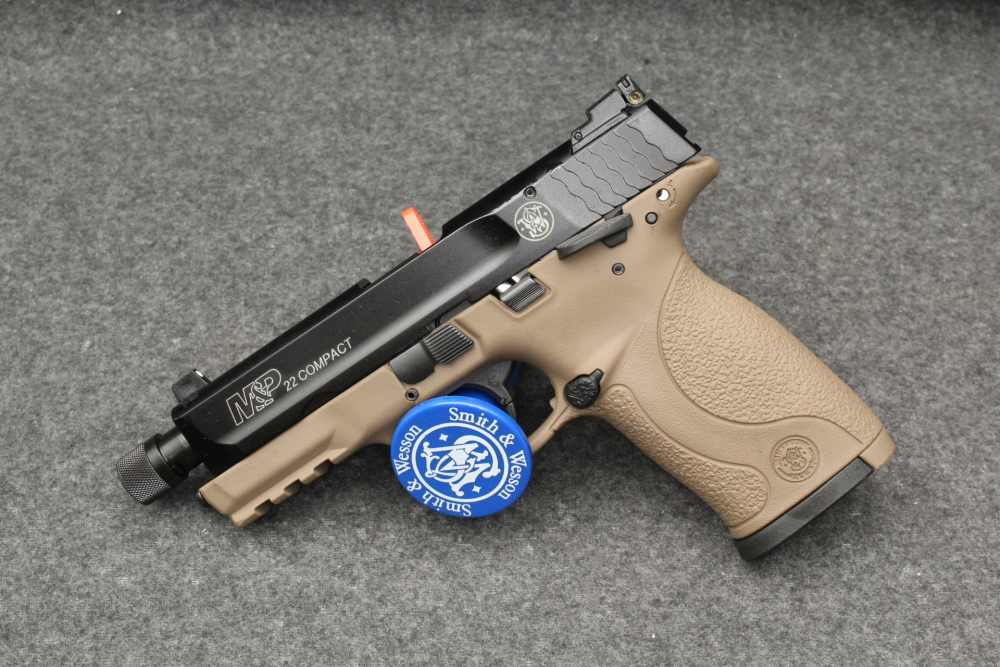 Smith & Wesson M&P22 Compact NIB-img-0