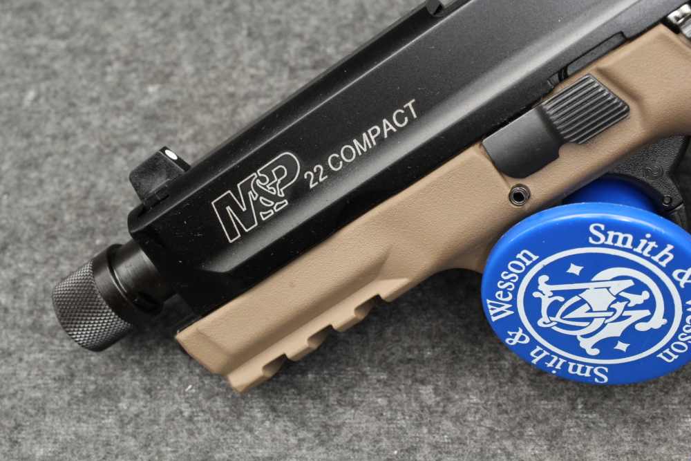 Smith & Wesson M&P22 Compact NIB-img-1