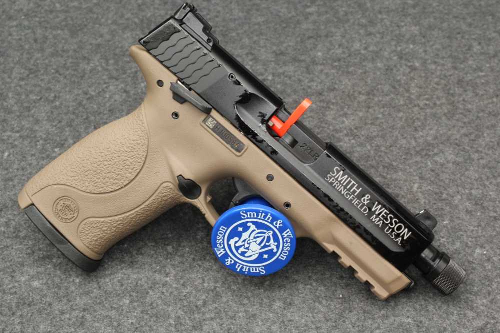 Smith & Wesson M&P22 Compact NIB-img-4