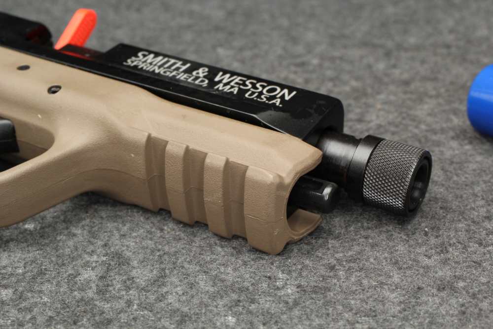 Smith & Wesson M&P22 Compact NIB-img-8