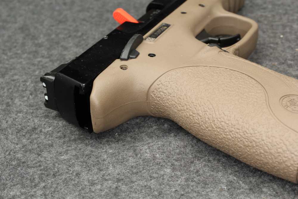 Smith & Wesson M&P22 Compact NIB-img-10