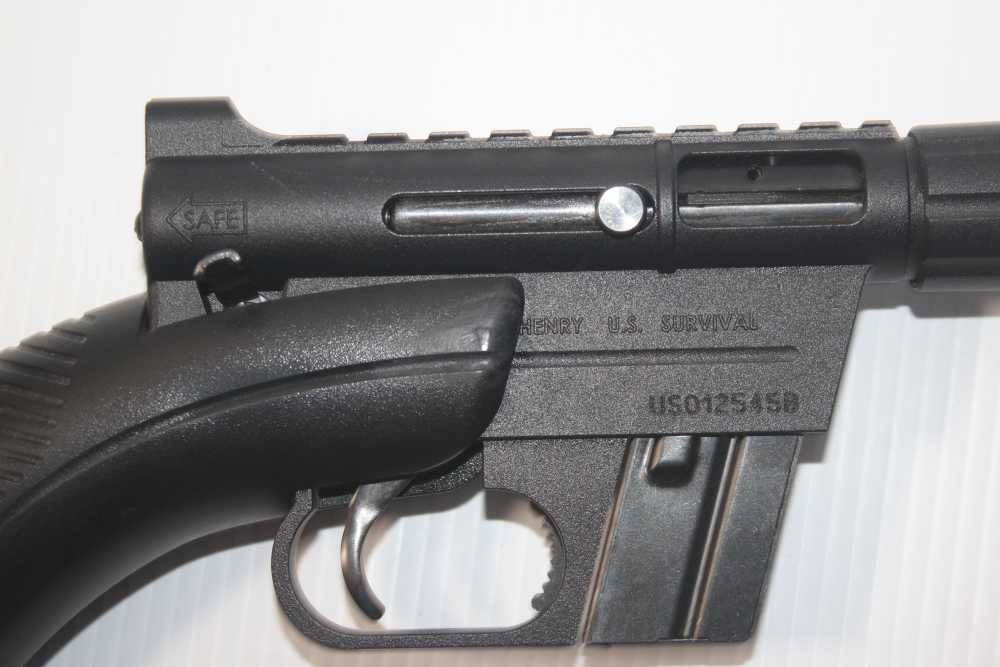 Henry US Survival .22LR Semi-Auto Rifle 16" Barrel w/2 Mags NICE-img-47
