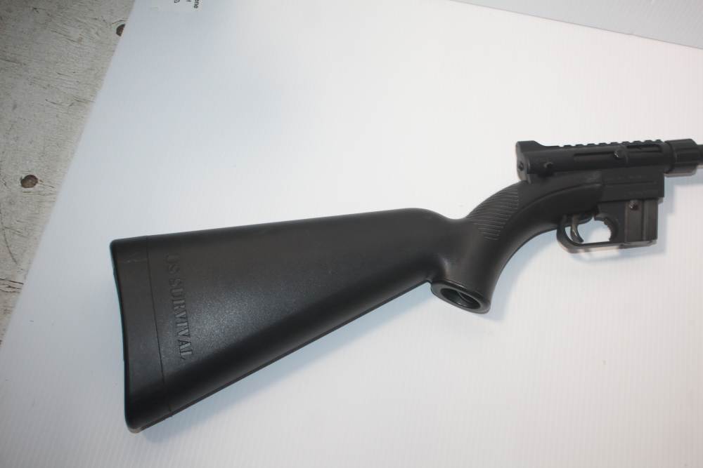 Henry US Survival .22LR Semi-Auto Rifle 16" Barrel w/2 Mags NICE-img-5