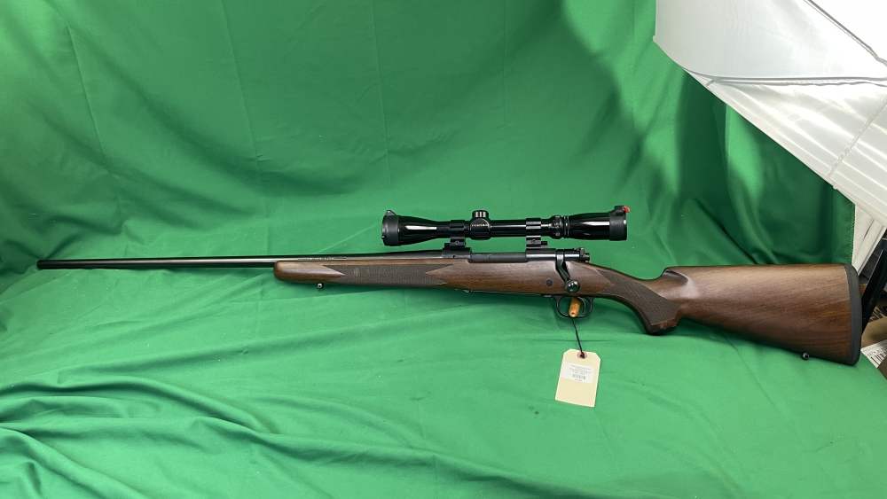 Winchester Model 70 Classic Sporter 7mm Rem Mag W/Scope LEFTY-img-0