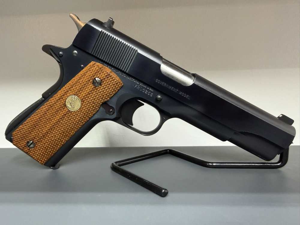 COLT GOVERNMENT MKIV 1911*MANUFACTURED 1990*STUNNING CONDITION COLLECTOR-img-1